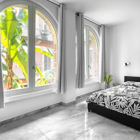 Casa Oscar * קנוביו